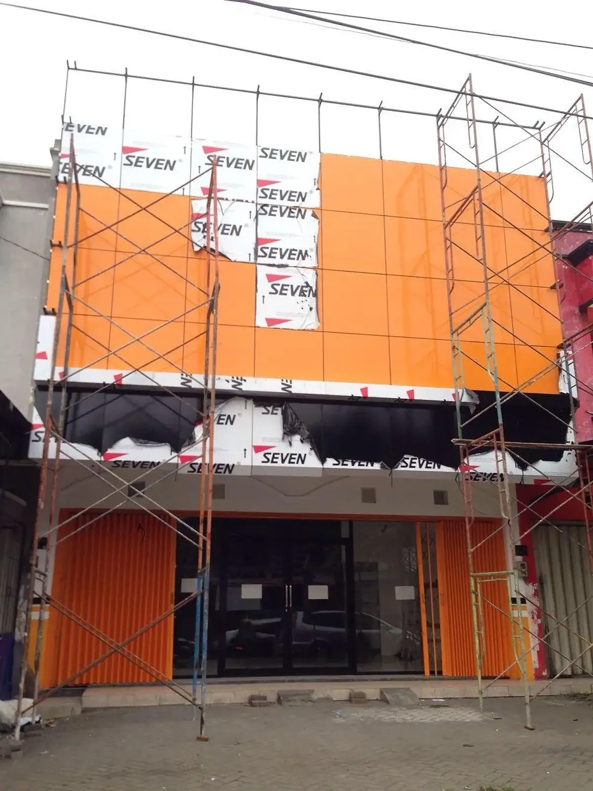 Pemasangan Fasad ACP